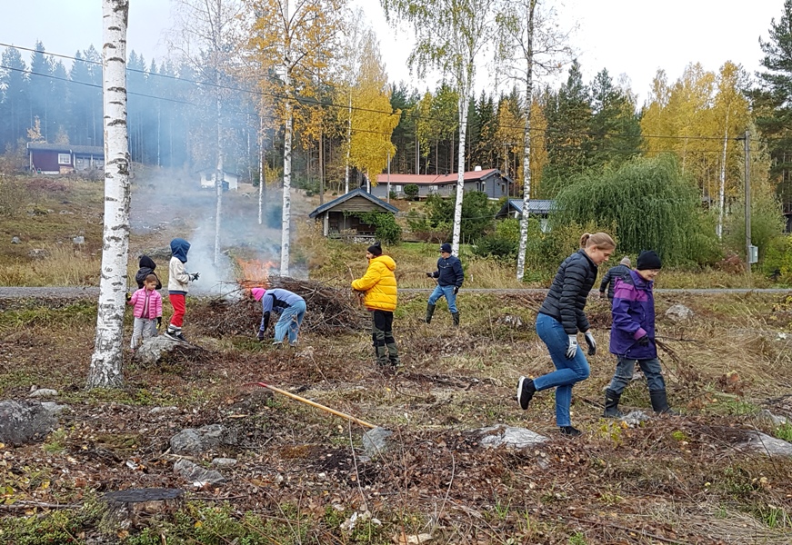 Stddag
              Gruvslingan